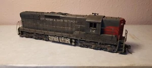 SD7 Ex-SP Diesel Locomotive Custom Weathered Detailed HO Athearn - Picture 1 of 15