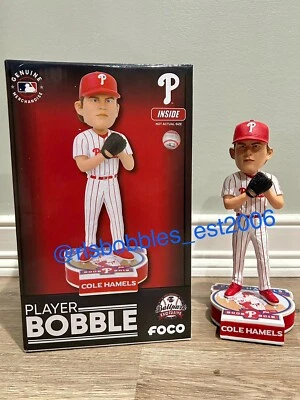Bobblehead noche de jubilación Cole Hamels Philadelphia Phillies 2024 FOCO Foto 1 de 2