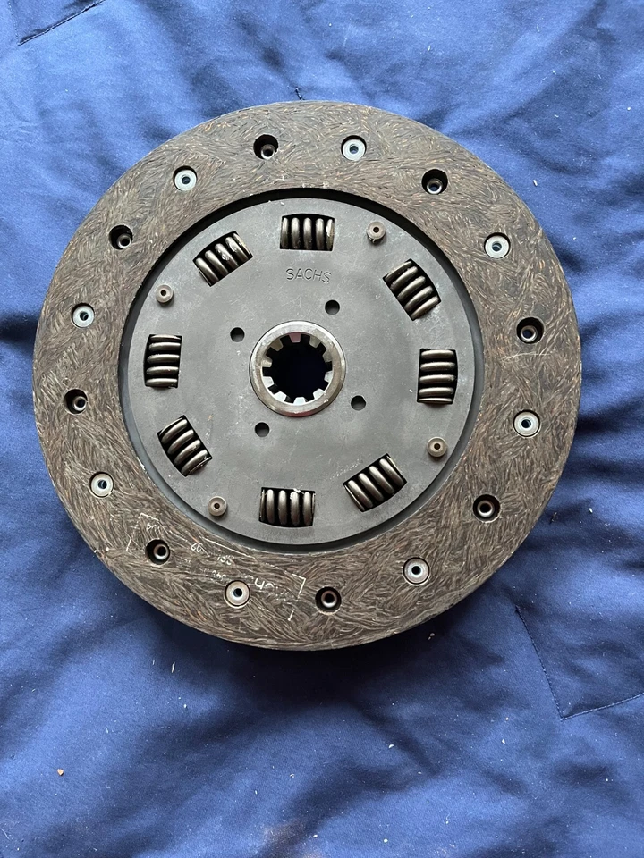 Disco de embrague Ferrari 250GT principios de 275 GTB/GTS OEM NOS en caja parte # 95500015 Foto 1 de 4