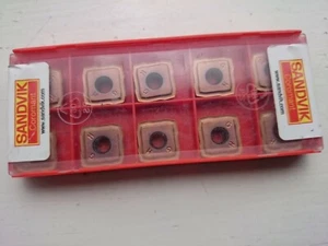 10 punte in carburo Sandvik 880-07 04 06H-C-GM 1044 (trapano a U inserto Corodrill 880 - Foto 1 di 2