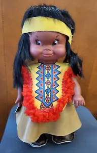 Regal Puppe Indianer im Kleid Outfit Vinyl Gesicht Kunststoff Körper 10" Kanada - Bild 1 von 6