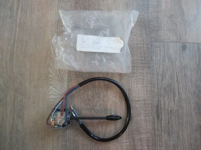 Triumph Tr6 高/低光束开关 全新 — 第 1/4 张图片