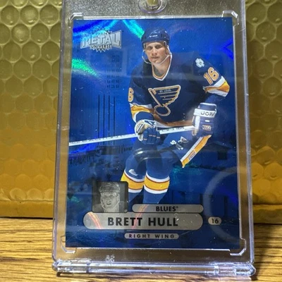2013-2014 Brett Hull Metal Universe Blue MU-27 Serial # 11/25 - Image 1 of 3