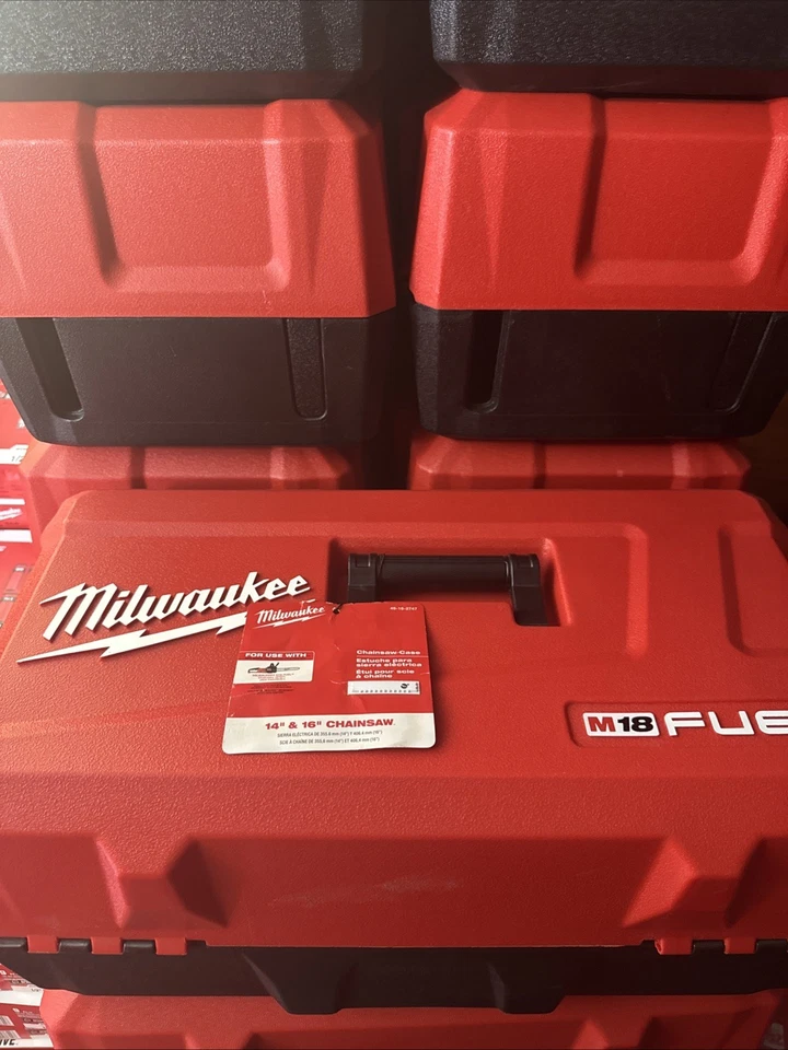 Estuche para motosierra Milwaukee 49-16-2747 - rojo Foto 1 de 1