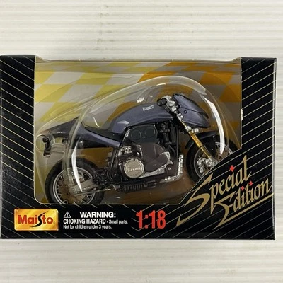 Maisto 1:18 Special Edition Gray Munch Motorcycle New - Image 1 of 4