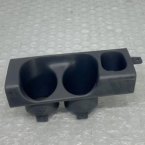 Quarto bracciolo portabicchieri destro per Mitsubishi DELICA L400 PB6W GEN 4 3.0 - Foto 1 di 8