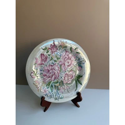 复古 Toyo 粉色花卉花束光泽器皿装饰盘 Grandmillennial — 第 1/4 张图片