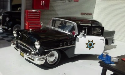 Buick Century 1955 California Police Highway Car Maisto LGB 1:26 24 Scale Model - Image 1 of 3
