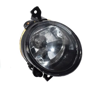 NEW Front Right Halogen Fog Light Lamp For TOYOTA VW Golf Bora Jetta MK5 GTI - Picture 1 of 6