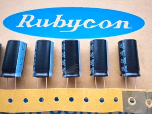 5X 35YXG2200MEFC16X31.5 Rubycon 2200uF 35V 16x31.5 Electrolytic Radial Capacitor - Picture 1 of 3