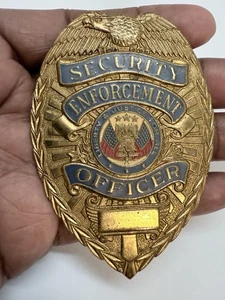 Vintage Sicherheitsbeamter Metall Pin goldfarben  - Bild 1 von 10