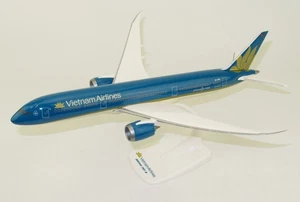 Vietnam Airlines Boeing 787-9 Dreamliner 1:200 Scale Model | PPC Holland - Foto 1 di 6