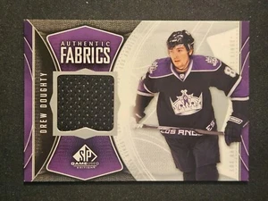 09-10 SP Game Used Drew Doughty Authentic Fabrics 🚨🚨🚨 Los Angeles Kings - Picture 1 of 3