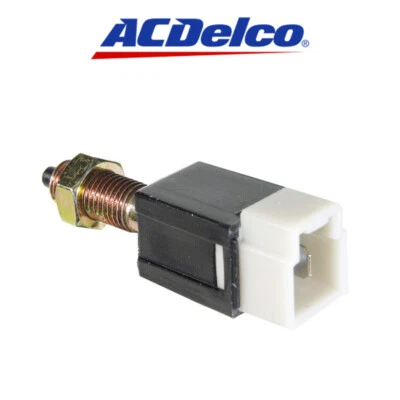 Interruptor de luz de freno ACDelco D884A 19021018 para 84-17 Nissan Altima Sentra Foto 1 de 4