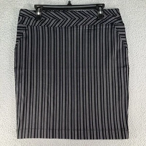 Mixxed26 Womens Skirt Size M Black & White Pinstripe Pencil Straight Stretch NEW - Picture 1 of 10