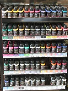 60 different Vallejo premium airbrush colors + aids 60ml (GP1L = €140) - Picture 1 of 72