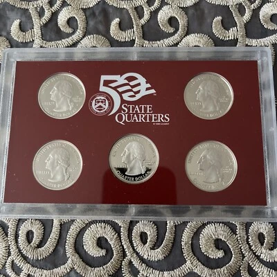 2008 Silver Quarter Proof Set US Mint Plastic No Box/COA 5 State Silver Quarter  - Image 1 of 4