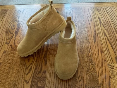 BEARPAW  Women's Super Shorty Boots US 9.5 Tan Suede Fur Lined Booties Boot-NEW - Image 1 of 4