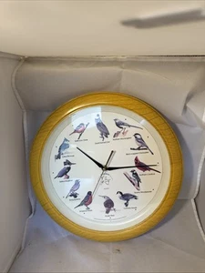National Audubon Society Vintage 1990's Singing Bird Watch Analog Clock Tested - Bild 1 von 13