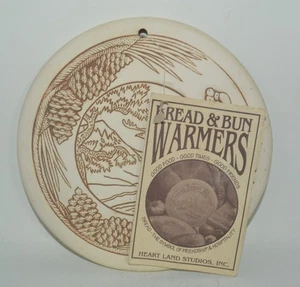 Bread & Bun Warmer - Heart Land Studios - Handmade -Eagle Mountain Nature Signed - Picture 1 of 4