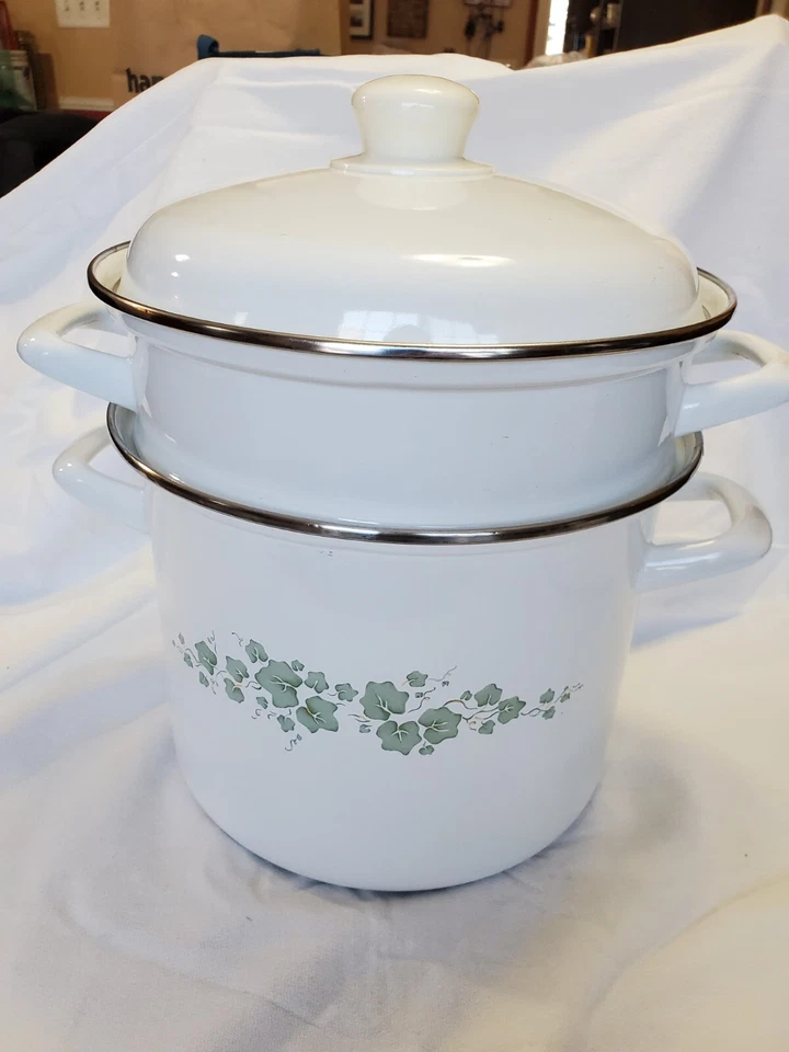 Corning Ware Vintage Gallaway Ivy 3 Pc Stock Pot W/ Strainer & Lid - Image 1 of 4