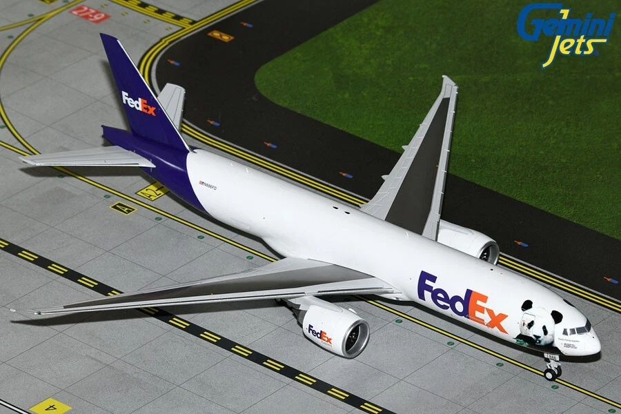 Geminijets Boeing 777-200IR Aircraft "Fedex-Panda" 1/200 Diecast G2FDX1299