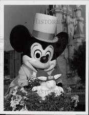 1985 Press Photo Mickey Mouse & Rabbit Walt Disney World's Happy Easter Parade