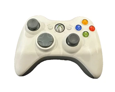 Official Microsoft Xbox 360 White Controller! Works Great! Fast Ship! Authentic! - Image 1 of 2