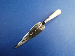 ANTIQUE STERLING SILVER TROWEL BOOK MARK MOTHER OF PEARL CHESTER 1922 - Picture 1 of 4