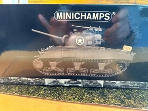 MINICHAMPS Diecast Model Toys. WWII American Army Sherman Tank, 1/35 scale. - Picture 1 of 5