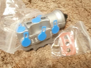 D2 Air Governor Valve Truck Air Brake 275491 - Picture 1 of 4