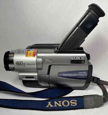 Videocámara Sony Handycam Vision CCD-TRV68 Hi8 - SIN PROBAR COMO ESTÁ Foto 1 de 4