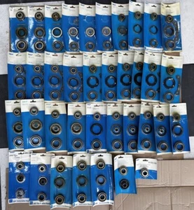 STOCK KIT CUSCINETTI RUOTA SKF MACCHINE D'EPOCA  - Foto 1 di 16