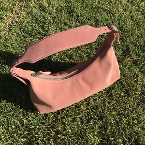 Witchery Pink Authentic Designer Signed Medium Ladies Shoulder Cottage-core Bag - Picture 1 of 13