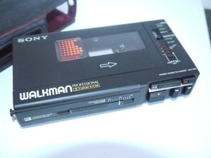 SONY WALKMAN PROFFESIONAL WM-D6C CASSETTE PLAYER