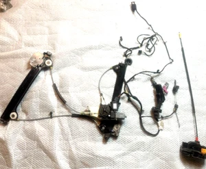 GM Original Equipment 13366936 Front Passenger Side Power Window Regulator - Picture 1 of 19