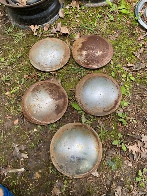 Chevrolet vintage desconocido? Chevy? Ford? Nash? Pontiac? Lote de 5 tapacubos plato perro Foto 1 de 4