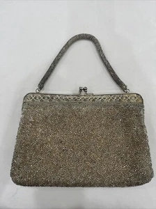 Vintage Beaded Coin Purse Kiss Lock Hand Made In Hong Kong Jewels  - Picture 1 of 10