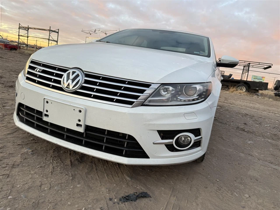 Used Fuel Pump fits: 2016 Volkswagen Cc pump assembly tank mounted 2.0 Grade A Foto 1 de 4