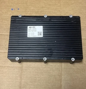 AMPLIFICATORE AUTO 14-15 HYUNDAI VELOSTER 963702V061 # 8461  - Foto 1 di 4
