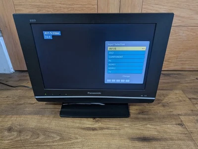PANASONIC TX-19LXD8 LCD TV With DVB Freewiew & SDHC Reader - Image 1 of 4
