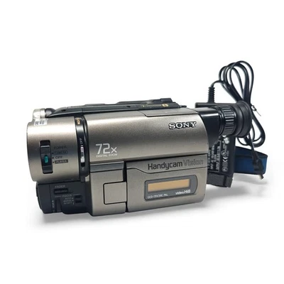 Sony Handycam CCD-TRV36E Camcorder 72x Zoom NightShot Hi8 Video Camera + Charger - Image 1 of 4