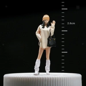 1:64 Scale Girl Figure Layout Trains Architectural Resin - Picture 1 of 7