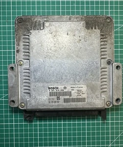 ECU PSA 0281010250 9637089980 EDC15C2 - Picture 1 of 3
