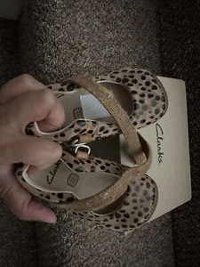 clarks baby shoes size 4 new spots - Picture 1 of 2