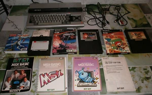 Rare vintage home computer grey Sony MSX HB-55P with 3 rare videogames - Foto 1 di 24