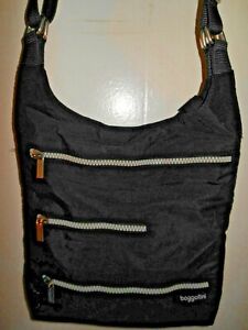 baggallini Crossbody 4 Zipper Black Nylon Medium Unisex Messenger Travel Bag