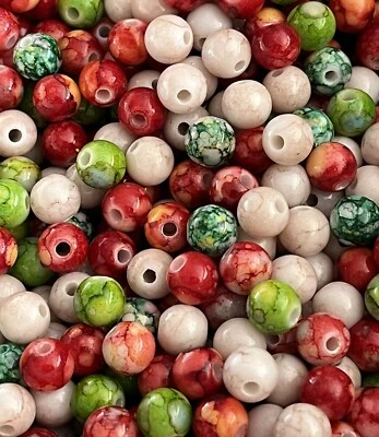 100 x Mixed Colour Christmas Theme Marble Patterned Round Acrylic Beads 8mm - Image 1 of 4