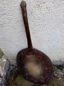 Antique Primitive Old Big Massive Wooden Bread Board Scoop Shovel Plate 19th - Picture 1 of 6
