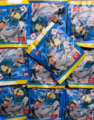 Lego City Diver with Robot and Shark  x 10 P/bags 952503 BNIP (Minor shelfwear) - Image 1 of 4